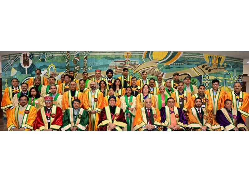 LG Manoj Sinha with SMVDU students and others during 11th convocation ceremony on Saturday.