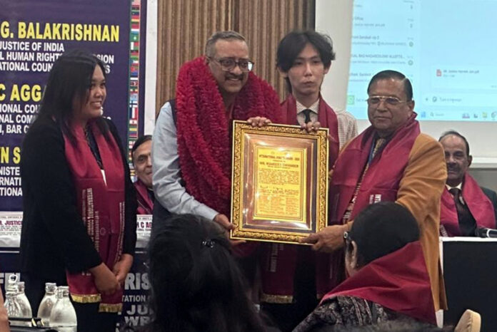 Maneesh Chhibber getting award at Bangkok on Sunday.