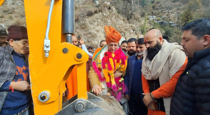 MLA Doda West Shakti Raj Parihar laying foundation stones of two roads in Dessa area of Doda on Thursday. MLA Doda West Shakti Raj Parihar laying foundation stones of two roads in Dessa area of Doda on Thursday.