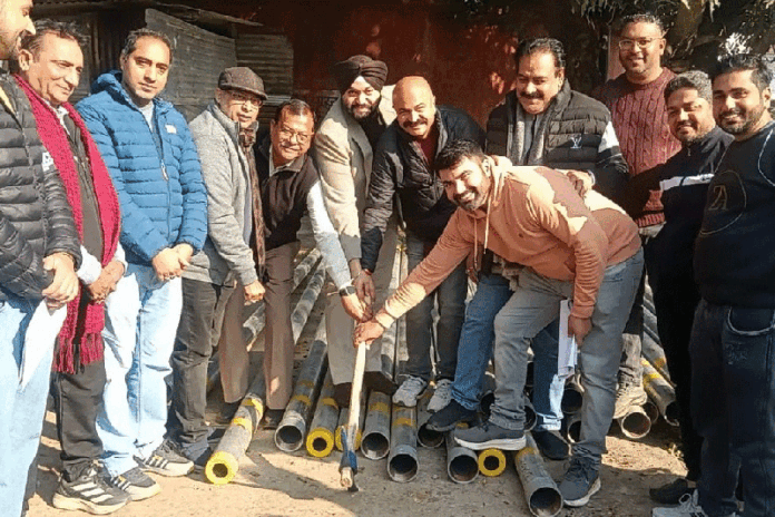MLA Jammu East, Yudhvir Sethi kick starting laying of PHE pipes in Jammu East on Saturday.