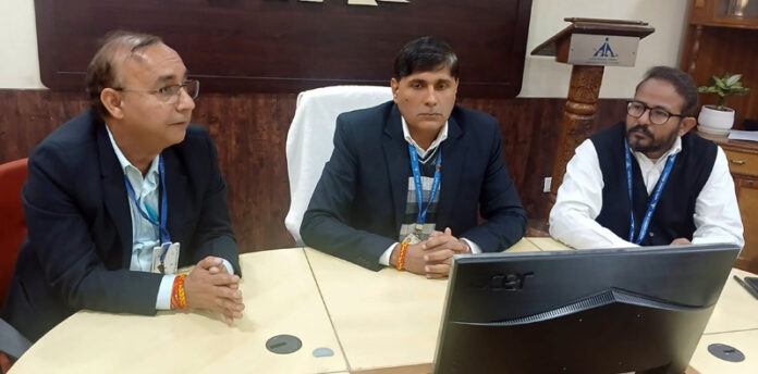 Director Jammu Airport briefing the visiting AAI officer. Director Jammu Airport briefing the visiting AAI officer.