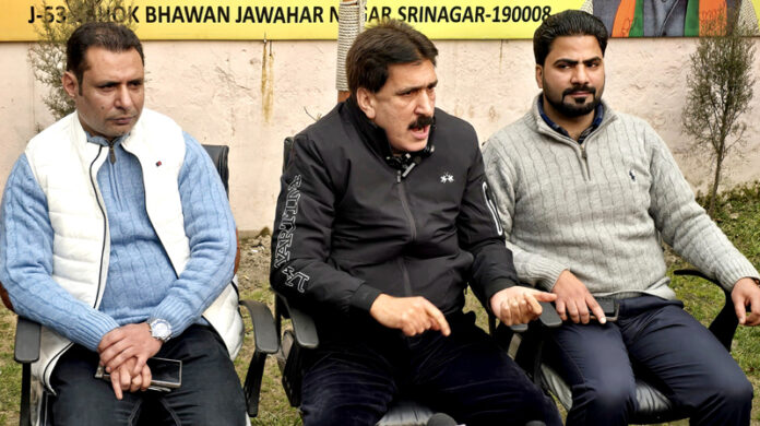 BJP State spokesperson Altaf Thakur along with other party leaders during a press conference in Srinagar on Wednesday. -Excelsior/Shakeel