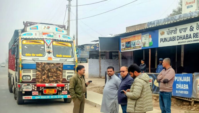 A team of Motor Vehicle Department inspecting vehicles in Samba on Saturday. A team of Motor Vehicle Department inspecting vehicles in Samba on Saturday.