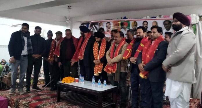 Leaders of Jatt Sabha posing for a group photograph during a function at Akhnoor.