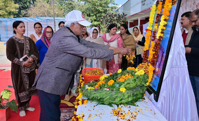 A diginitary and others paying tribute to Shaheed Dy Comdt Shamsher Singh during a function at Jourian. A diginitary and others paying tribute to Shaheed Dy Comdt Shamsher Singh during a function at Jourian.