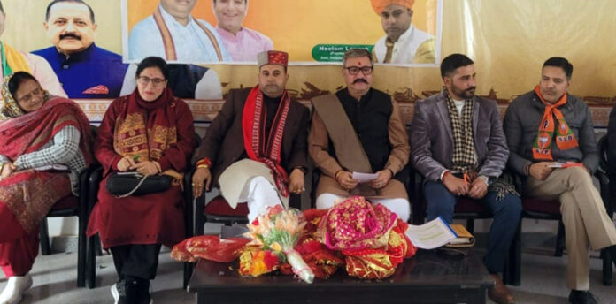 BJP spokesperson Zorawar Singh Jamwal along with ex-MLA and district president BJP, Neelam Langeh at a party programme at Ramban on Thursday.