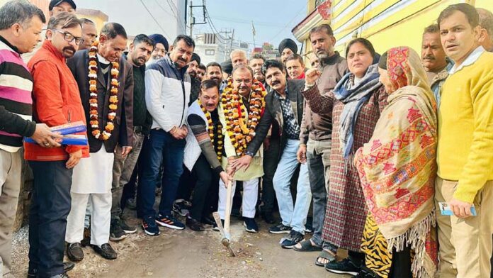 MLA Bahu, Ch Vikram Randhawa kick starting lane and drain work in Ward 5 of Cantonment Board Jammu on Thursday.