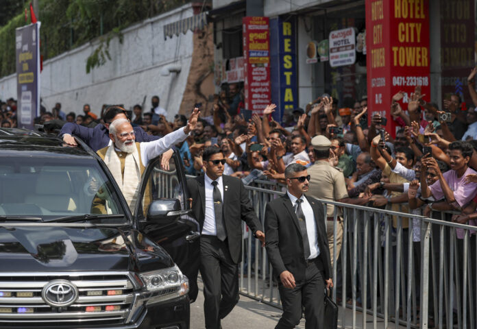PM Modi arrives in Trivandrum