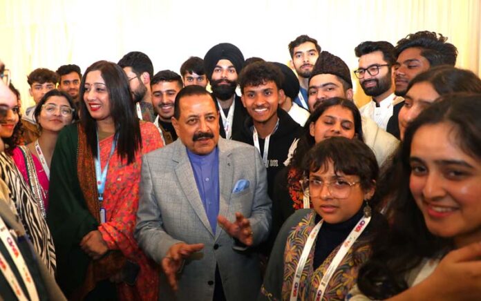 Union Minister Dr Jitendra Singh during an informal interaction with J&K and Ladakh students participating in 'Viksit Bharat Young Leaders Dialogue 2026', at his residence at New Delhi.