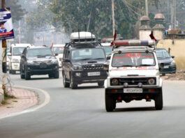 Union Home Secretary Govind Mohan along with top officials arrive in Jammu on Wednesday. (UNI)