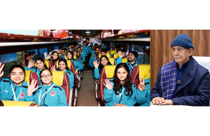 LG Manoj Sinha flagging off youth contingent of J&K to New Delhi, in Jammu on Wednesday. LG Manoj Sinha flagging off youth contingent of J&K to New Delhi, in Jammu on Wednesday.