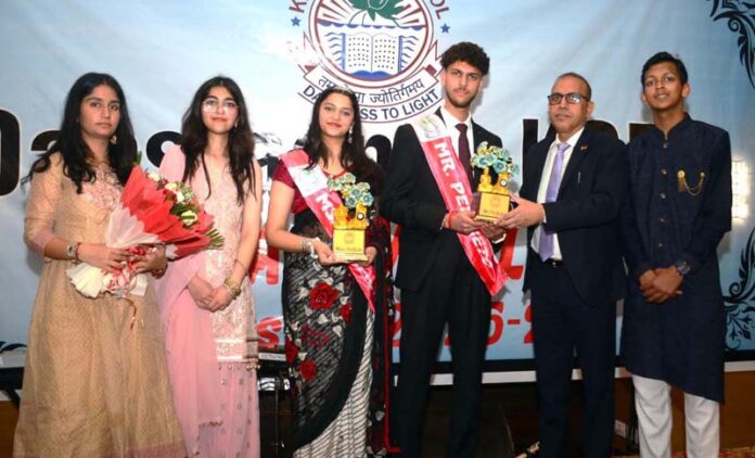 Students being honoured during the farewell event 'Dastaan-e KCPS' at KC Public School, Jammu.
