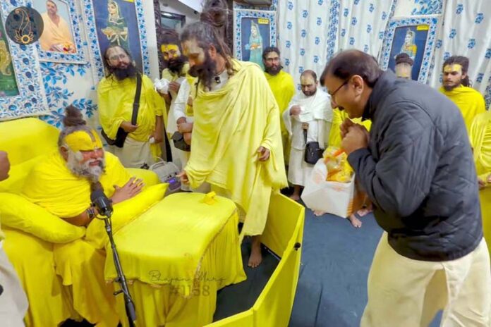 BJP MLA from Jammu West Arvind Gupta paying obeisance to spiritual saint, Shri Premanand Ji Maharaj at his Vrindavan (UP) Ashram on Wednesday. BJP MLA from Jammu West Arvind Gupta paying obeisance to spiritual saint, Shri Premanand Ji Maharaj at his Vrindavan (UP) Ashram on Wednesday.