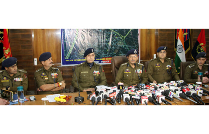 SSP Jammu Joginder Singh addressing media persons at DPL Jammu on Wednesday -Excelsior/Rakesh
