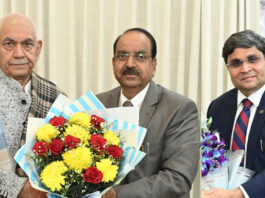 VC SKUAST-J and Rahul Sahai meeting Lt Governor on Friday.
