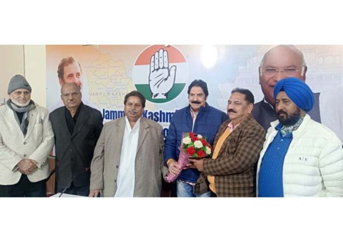 Senior Cong leaders during meeting in Jammu.
