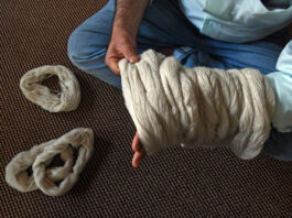Artisan processing fine threads of pashmina at a workshop in Srinagar. -Excelsior/Shakeel