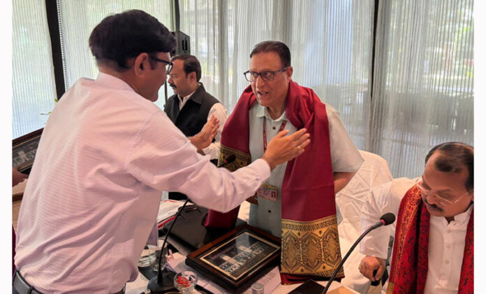 Ch Ramzan being received by representatives of Andaman & Nicobar Island.