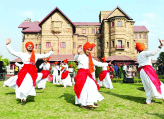 Holding on to Heritage of Jammu Holding on to Heritage of Jammu