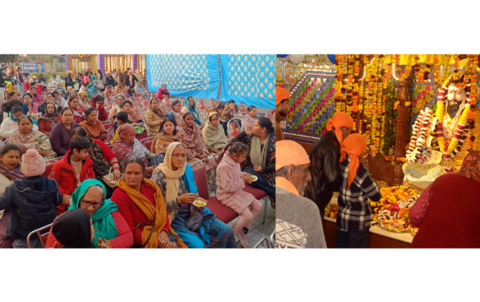 Sangat paying obeisance to Guru Ravidass on Parkash Utsav on Sunday. -Excelsior/Rakesh