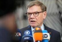 EU diplomats scramble to overcome Hungary’s threat to derail new sanctions on Russia EU diplomats scramble to overcome Hungary's threat to derail new sanctions on Russia