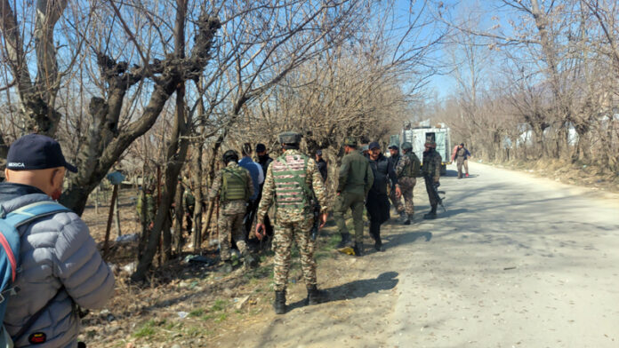 Security forces at the site of IED recovery in Ganderbal on Saturday. — Excelsior/Firdous