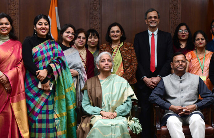 Union Finance Minister Nirmala Sitharaman and MoS for Finance Pankaj Chaudhary with the budget team in New Delhi on Saturday. (UNI)