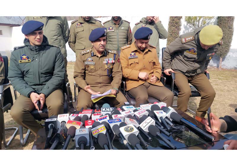 Police officers addressing a press conference in Ganderbal.-Excelsior/Firdous