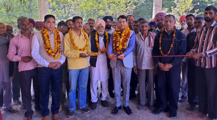 DDC members Suresh Sharma, flanked by others inaugurating waiting hall in Maira Mandrian area of Akhnoor. DDC members Suresh Sharma, flanked by others inaugurating waiting hall in Maira Mandrian area of Akhnoor.
