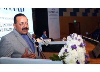 Union Minister Dr Jitendra Singh delivering keynote address at AIM SUMVAAD Conclave at Dr Ambedakar International Centre, New Delhi, on Tuesday.