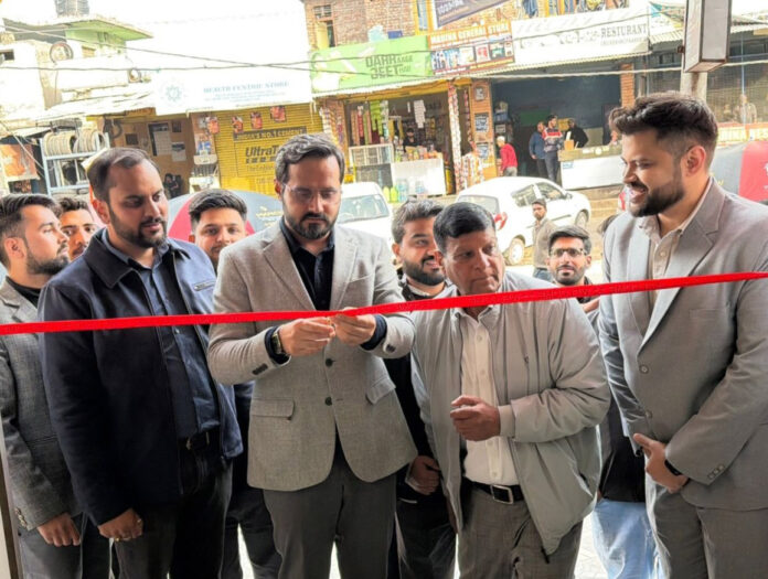 Ankit Gupta, CEO-Offline, PhysicsWallah inaugurating new PW Tuition Centre in Poonch on Saturday. Ankit Gupta, CEO-Offline, PhysicsWallah inaugurating new PW Tuition Centre in Poonch on Saturday.