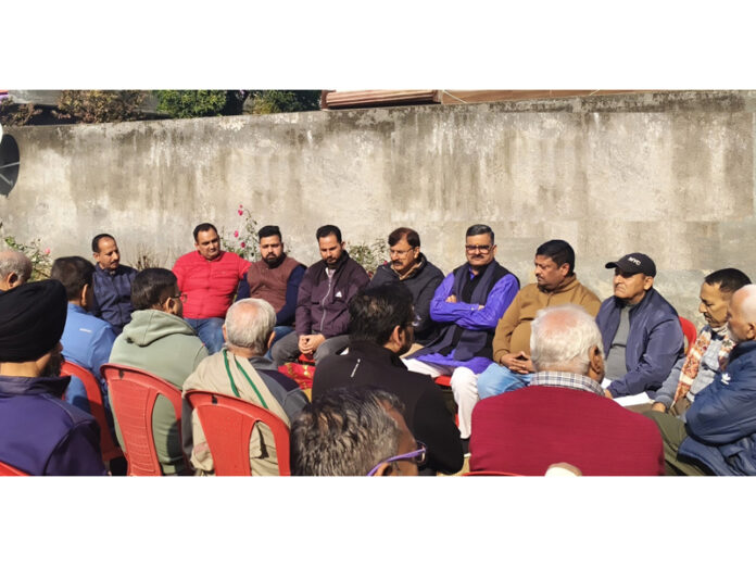 BJP MLA, Arvind Gupta & Senior Party leader Sanjay Baru listening public grievances at Colonel Colony Talab Tillo on Saturday. BJP MLA, Arvind Gupta & Senior Party leader Sanjay Baru listening public grievances at Colonel Colony Talab Tillo on Saturday.