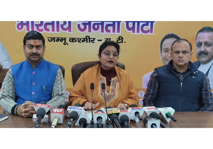 BJP vice president and former Minister, Priya Sethi along with Media in charge, Dr Pardeep Mahotra and senior leader Parneesh Mahajan talking to reporters at Jammu on Monday. BJP vice president and former Minister, Priya Sethi along with Media in charge, Dr Pardeep Mahotra and senior leader Parneesh Mahajan talking to reporters at Jammu on Monday.