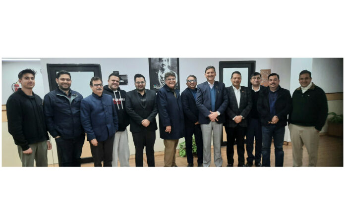 A delegation of FADA during meeting with heads of lead banks of Jammu & Kashmir.