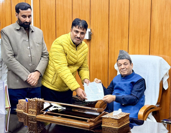 GBEA delegation submitting memorandum to J&K Assembly Speaker, Abdul Rahim Rather in Jammu.