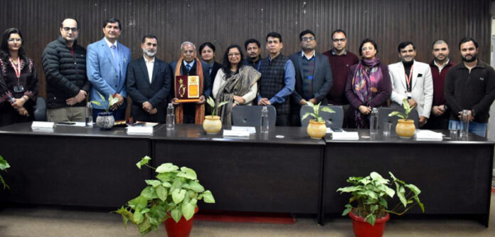 Guest for expert lecture being presented memento at CUJ.