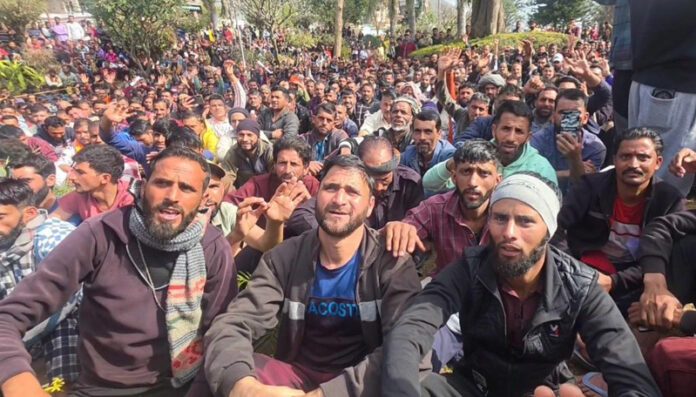 Track workers attending meeting by Mazdoor Union at Katra on Saturday.