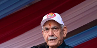 LG Manoj Sinha Felicitates The Winners Of Jammu Marathon