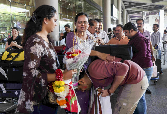 Iran conflict: Indians return from Dubai