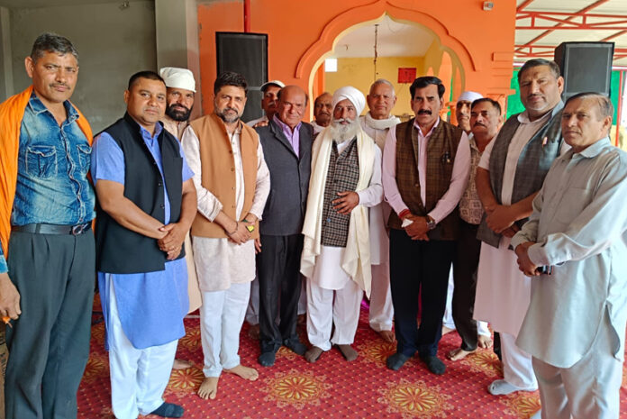 Dignitaries during 508th Nirvaan Divas celebrations of Sant Kabir Das Ji in Bishnah.