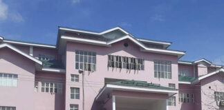 GMC Anantnag Orders Strict Implementation Of Office Timings As Per Govt Directive