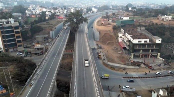 A picture of National Highway tagged by Union Minister Nitin Gadkari with his post on X.