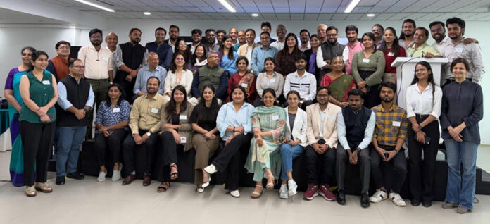 Divye Duheta Mahajan of SMVDU and other participants of FITT at IIT Delhi.