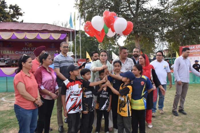 Nuzhat Gul, Secretary J&K Sports Council releasing balloons during inauguration of the 10th J&K UT Softball Championship in Jammu.
