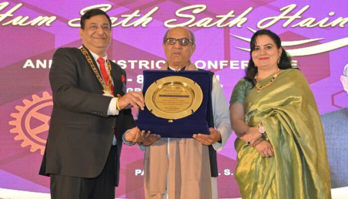 GGF vice president, Padma Shri, Dr. S.P Varma receives 'World Changemaker Award' during a function in Jalandhar.