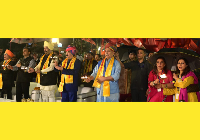 LG Manoj Sinha participating in Shri Raghunath Ji’s Aarti at Jammu.