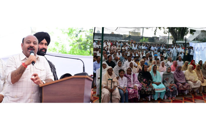 DyCM speaking during public outreach prog at R S Pura on Sunday. DyCM speaking during public outreach prog at R S Pura on Sunday.