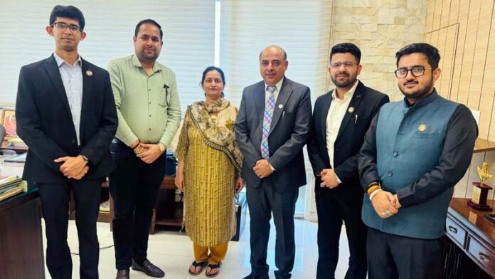 ICAI J&K Branch Managing Committee members posing with IT (Exemptions) Commissioner in Chandigarh. ICAI J&K Branch Managing Committee members posing with IT (Exemptions) Commissioner in Chandigarh.