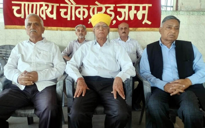 Ved Parkash Sharma chairing meeting of Dogra Brahman Pratinidhi Sabha on Tuesday. Ved Parkash Sharma chairing meeting of Dogra Brahman Pratinidhi Sabha on Tuesday.
