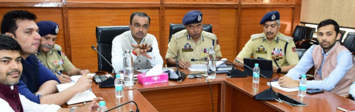 Div Com and IGP chairing a meeting on Wednesday.